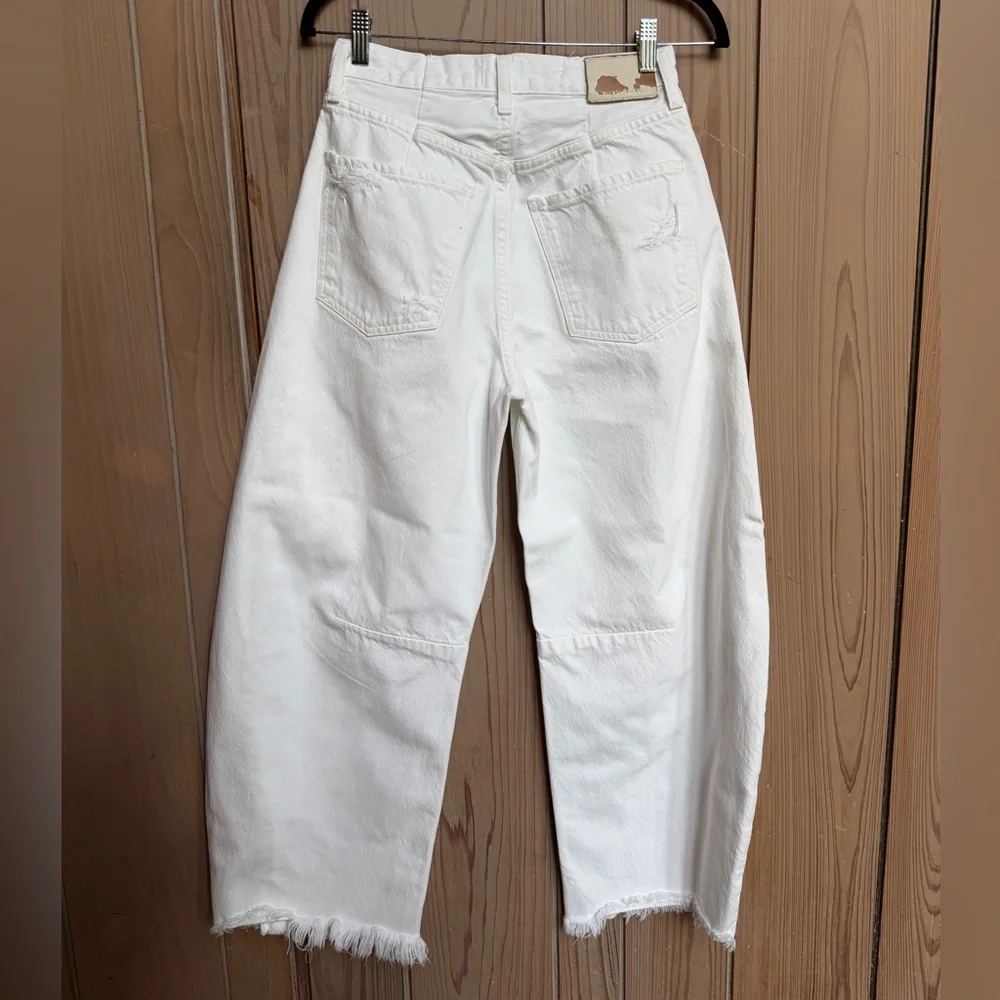 Citizens Of Humanity White High-Waist Utility Jeans - Picture 2 of 2